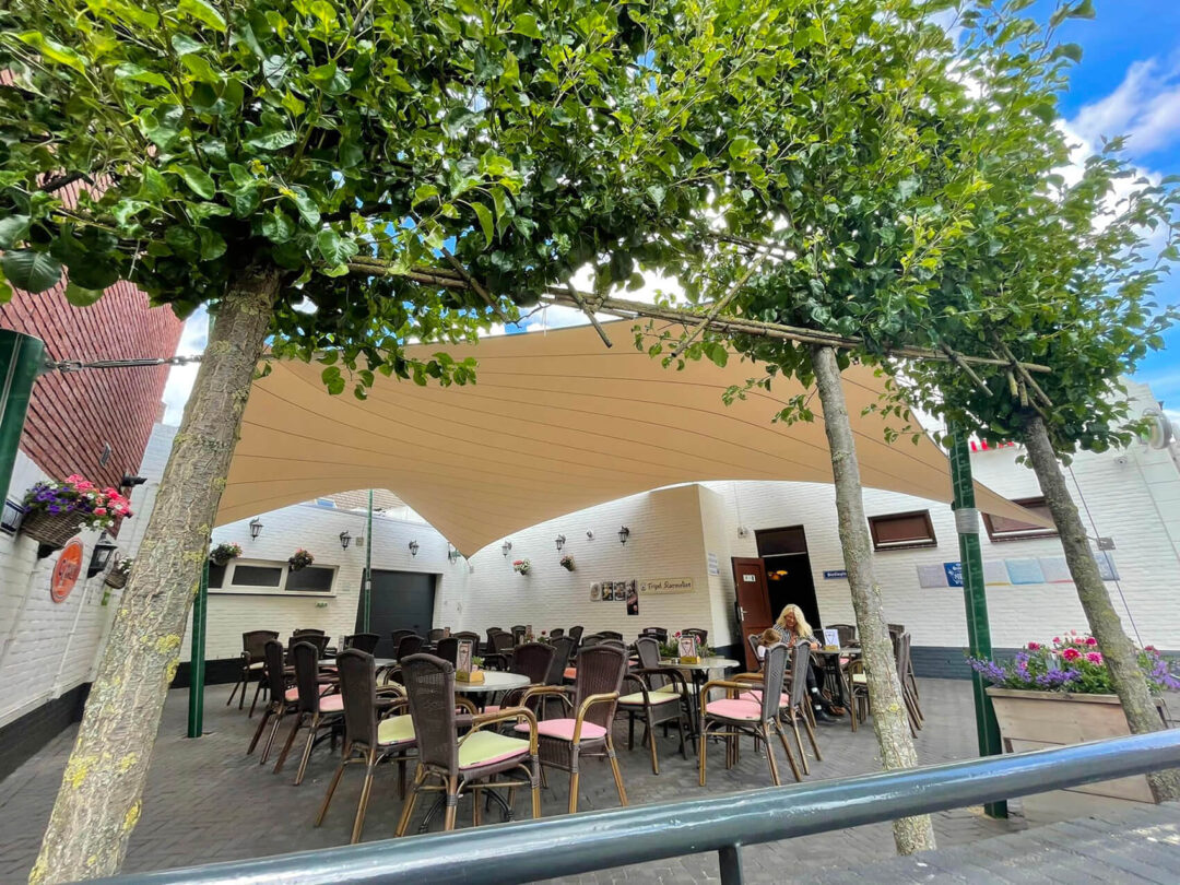 Cafe Tramhalt | Weert | Horeca Overkapping van Zeildoek