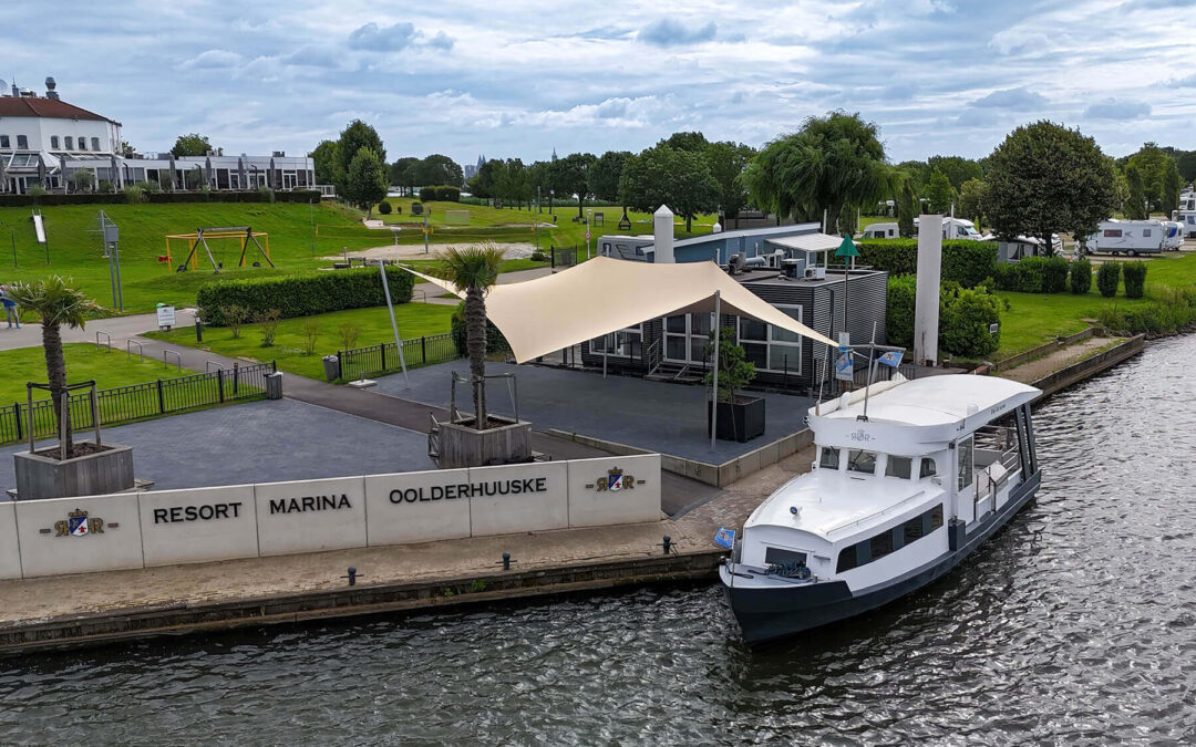 Luxe schaduwdoek | Resort Marina Oolderhuuske